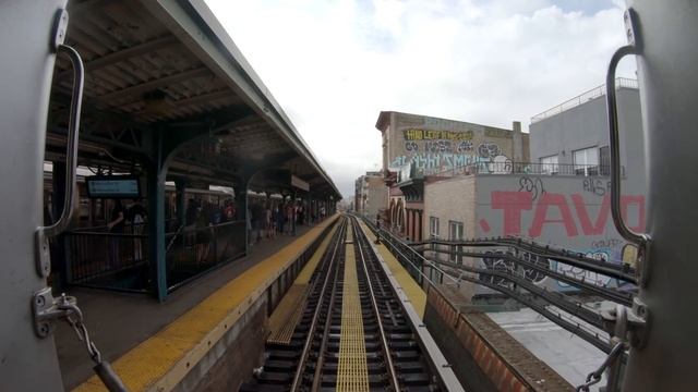 ⁴ᴷ⁶⁰ NYC Subway Front Window View - R42 on the Myrtle Line смотреть онлайн