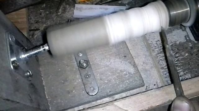 Токарный станок по дереву из дрели смотреть онлайн