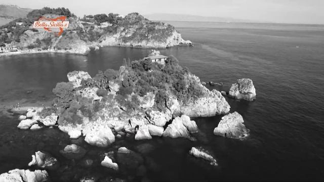 Isola Bella, Taormina - Un viaggio da sogno in Sicilia 2020 смотреть онлайн