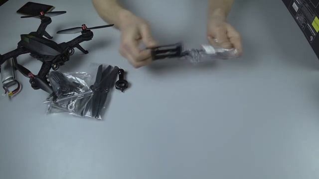 MJX Bugs 6 250mm - гоночный FPV квадрокоптер смотреть онлайн