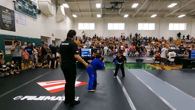 Isaiah win gold in gi five grappling 2021 смотреть онлайн