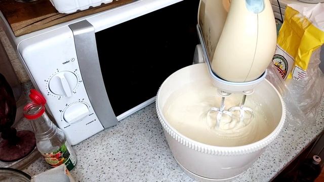 Банановый пирог за 10 минут, от которого все в восторге смотреть онлайн