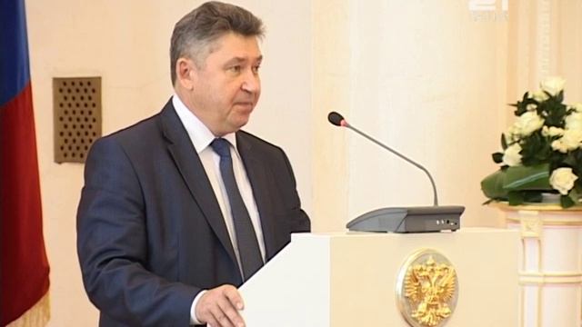 Церемония вступления в должность избранного губернатора Костромской области Сергея Ситникова смотреть онлайн