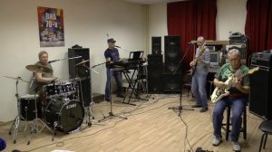 Облака в реке - В реку смотрятся облака - Кавер группа 'ВИА 70-х Белоомут' - Клуб по интересам