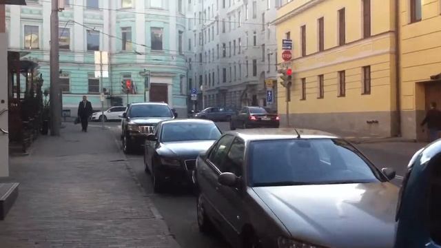 Большая полянка 51/9 смотреть онлайн