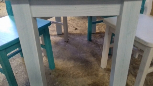 Стол, стулья из массива дерева. смотреть онлайн