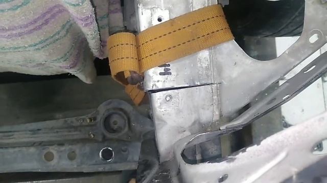 Тойота Бревис. Toyota Brevis 2001 – 2007, ПОДГОНКА НОУСКАТА, ЗАМЕНА МОРДЫ, ВЫТЯЖКА ЛОНЖЕРОНОВ. смотреть онлайн