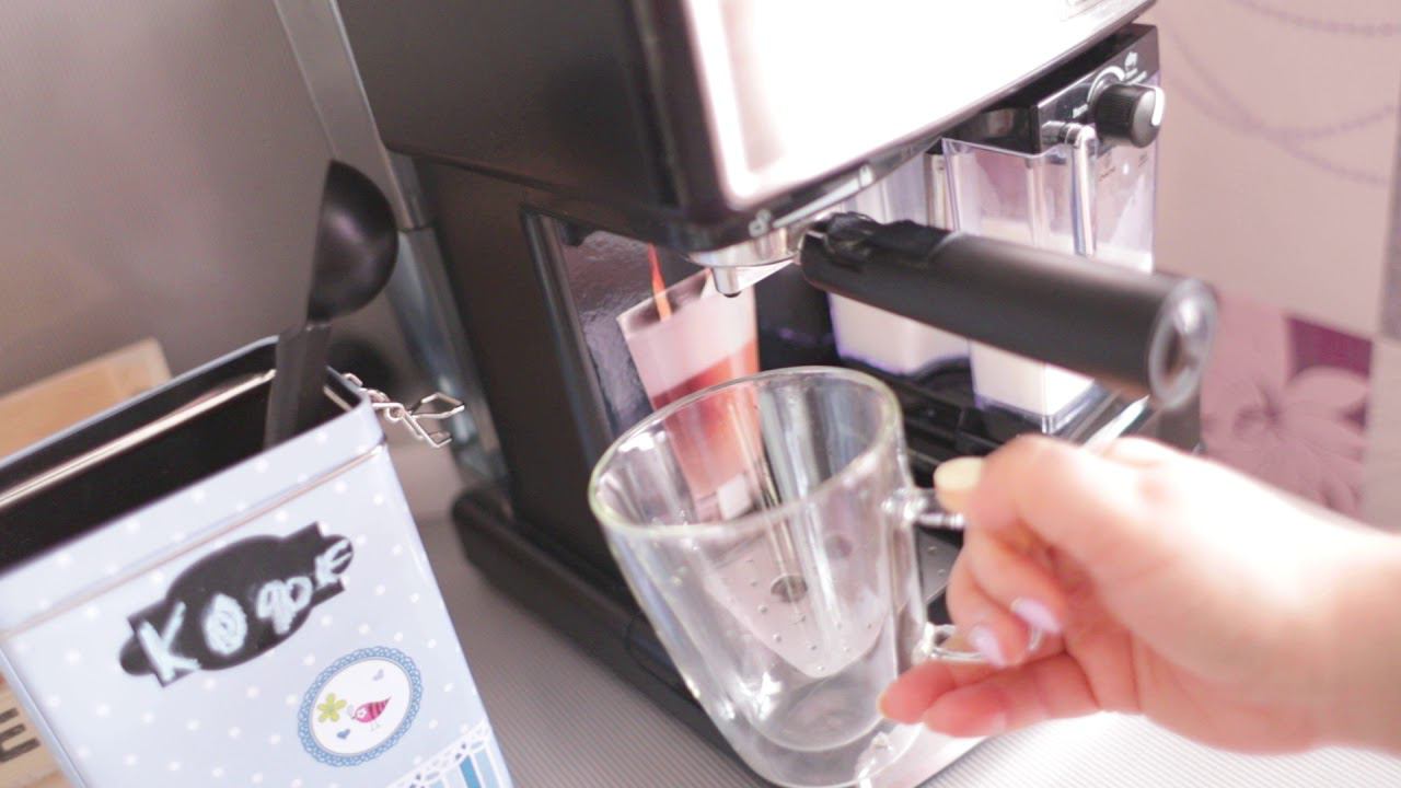 Варим кофе в кофеварке VITEK VT-1514 BK смотреть онлайн