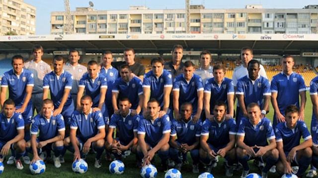 ТЪЖНАТА ИСТОРИЯ на СТАДИОН "ЧЕРНОМОРЕЦ" в БУРГАС смотреть онлайн