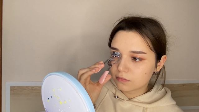 K-POP makeup tutorial\ Корейский k-pop макияж смотреть онлайн
