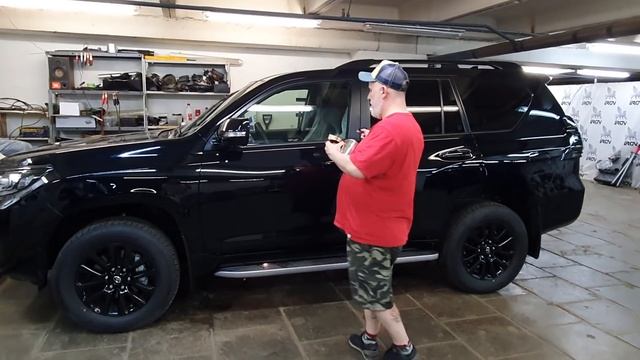 Околоугона. Выводим из строя штатную сигналку Тойота Прадо. смотреть онлайн