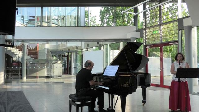 Eugène Bozza: Aria; Rebecca Gerstel (Clarinet) & Jeremias Mameghani (Piano) смотреть онлайн