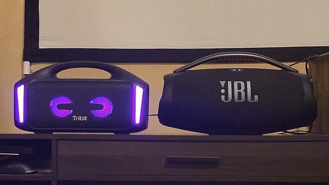 Jbl Boombox 3 vs Tribit Stormbox Blast (tribits lights messed with my camera) смотреть онлайн