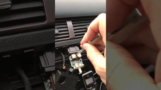 Audi A6 BJ 99 Blinke Relais Not reparieren смотреть онлайн