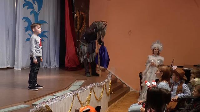 Новогодний карнавал хоровой студии смотреть онлайн