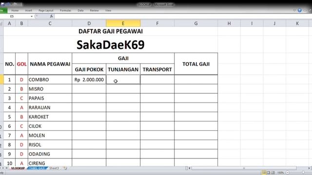 TUTORIAL VLOOKUP|| Perumusan fungsi pembacaan tabel secara VERTIKAL... Microsoft Excel смотреть онлайн