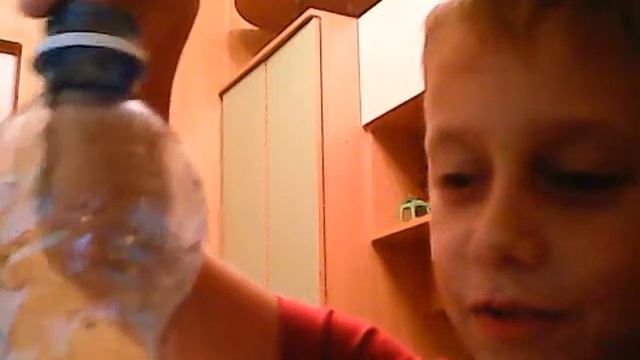 Что будет если ржавый гвоздь кинуть в coly смотреть онлайн