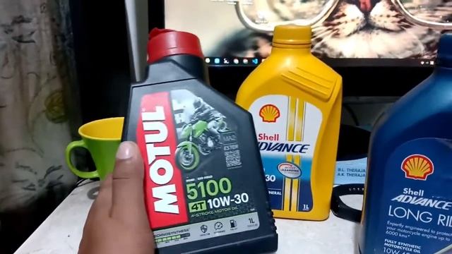 #honda #hondadream110 #motul #shell #engineoil Honda Dream 110 এ আমার ইঞ্জিন অয়েল এক্সপেরিয়ান্স смотреть онлайн