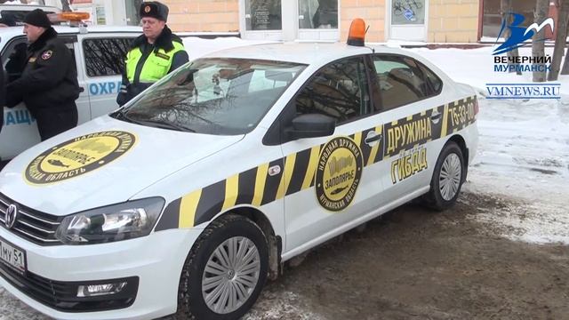В Мурманске прошел общегородской инструктаж комплексных сил полиции гарнизона смотреть онлайн