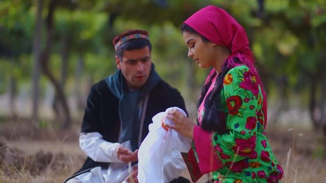 Farahnoz Sharafova - Yovoni Bacha - 2022/4K