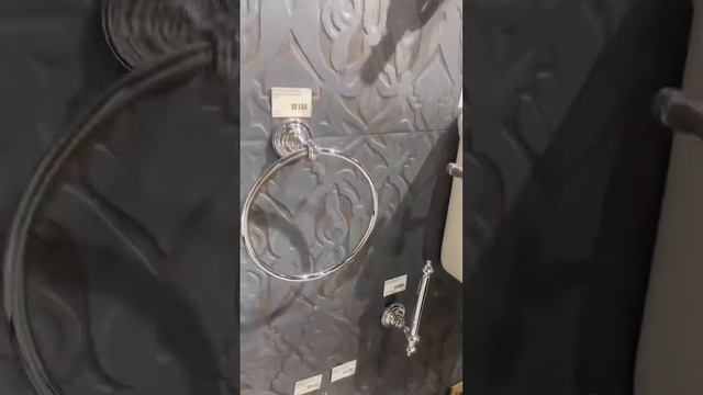 ЭТО ТОЧНО ВАМ НУЖНО❤️аксессуары для ванной комнаты! #элитнаясантехника на экспозиции в нашем салоне смотреть онлайн