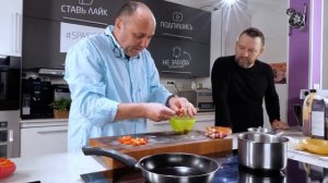 Шашлычок из куриных сердечек (ненавижу 14 февраля!) - рецепт шеф повара Ильи Лазерсона