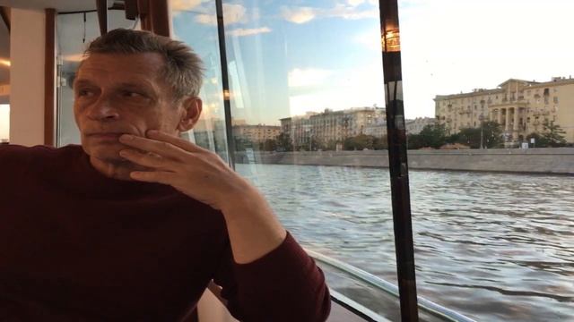 Прогулка на теплоходе по Москва-реке. Июль 2019г. смотреть онлайн