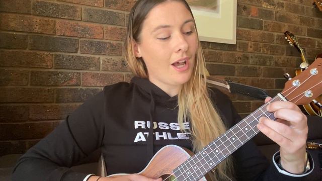 Oliver James Ukulele Cover - Originally by Fleet Foxes смотреть онлайн