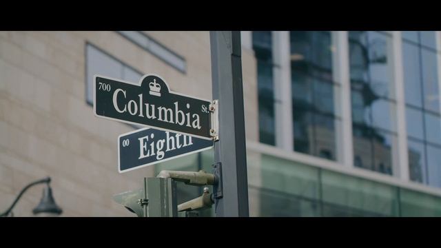 RED KOMODO Sample Footage ( Downtown New West) | RAW 6K 50fps смотреть онлайн