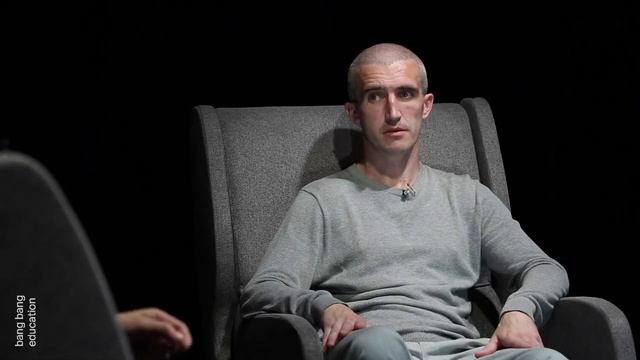 Три точки. Сергей Гуров задаёт вопросы Павлу Емельянову смотреть онлайн