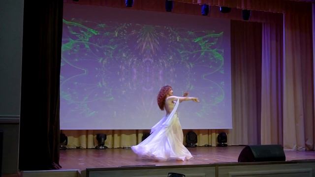 Диана Бердиева - Ориенталь Ya Ghayeb. Bellydance. Восточные танцы. смотреть онлайн