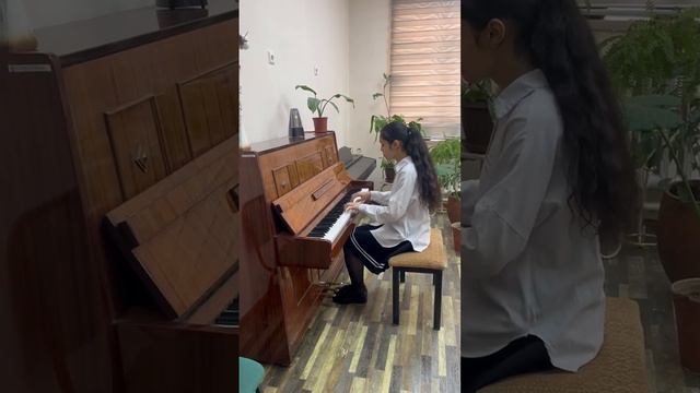 Махмашарифова Дилжоне. Моцарт Турецкий марш смотреть онлайн