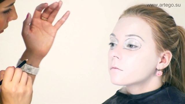Макияж на Хеллоуин (Halloween make up). Кукла. смотреть онлайн
