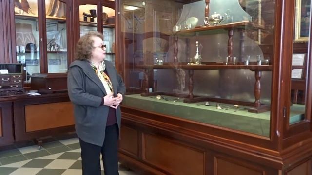 Столовое серебро прошлого века. Тюменский МИИ в проекте Музеи Сибири.114 смотреть онлайн