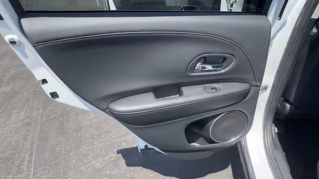 2021 Honda HR-V Carson City, Reno, Lake Tahoe, Northern Nevada, Susanville, NV H22367A смотреть онлайн