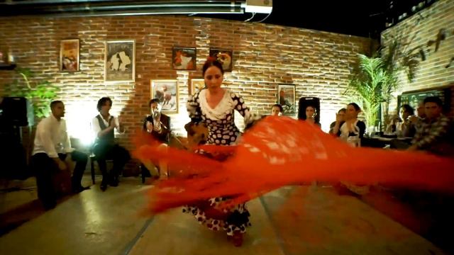 Tablaos Ibarra & Bretón Flamenco смотреть онлайн
