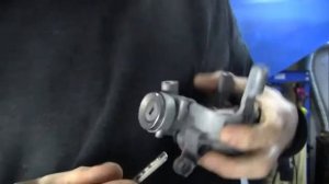 Секрет !!! Как поменять замок на VOLVO/Замена личинки замка зажигания/