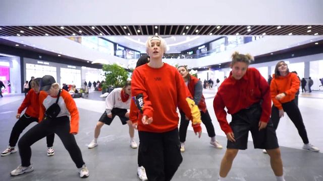 [K-POP IN PUBLIC | ONE TAKE] Stray Kids(스트레이 키즈) - DOMINO | cover by GPARDS смотреть онлайн