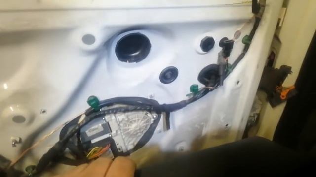 Фольксваген Джетта 2005-2010 не работает стеклоподъемник. Причина. смотреть онлайн