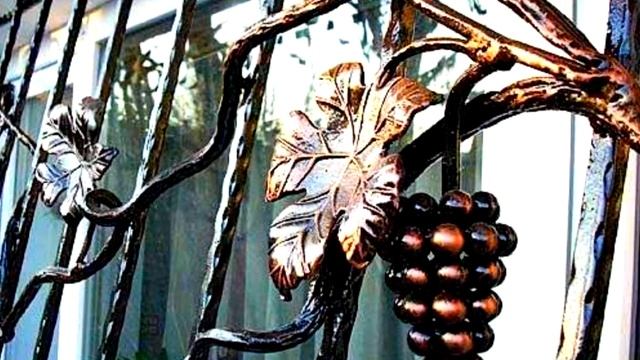 Кованый виноградный лист и гроздь винограда из металла смотреть онлайн