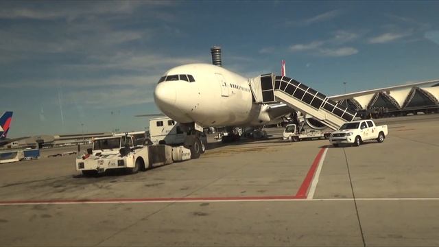 Летим на самолете домой Таиланд Бангкок Хабаровск Супер Настя