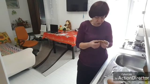 Плюмкейк или бюджетный, на все случаи жизни быстрый тортик смотреть онлайн