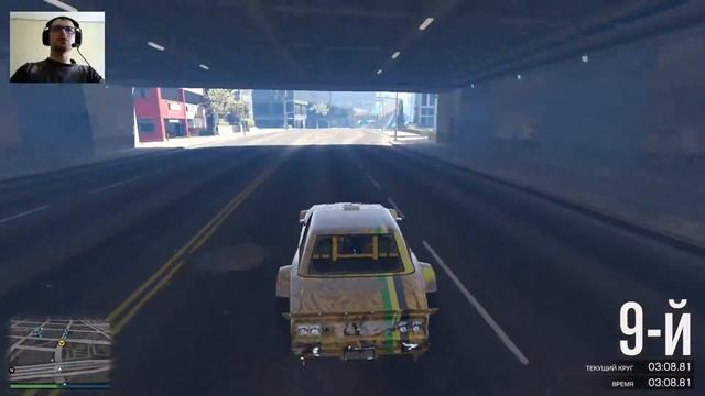 Гонки Трюк Вверх по Maze Bank GTA Online смотреть онлайн
