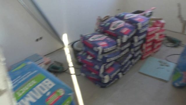 Продолжаем ремонт (Наливной пол) ЖК 'Инновация' смотреть онлайн