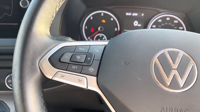 Approved Used Volkswagen Transporter Kombi Highline- GF21LFZ- Volkswagen Van Centre Liverpool смотреть онлайн