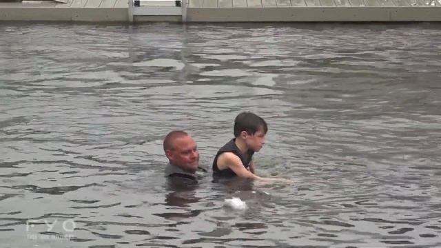 s20ep2 - “Island Dolphin Care” смотреть онлайн
