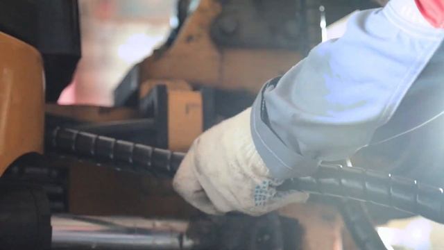 Монтаж гидроразводки на мини-экскаватор смотреть онлайн