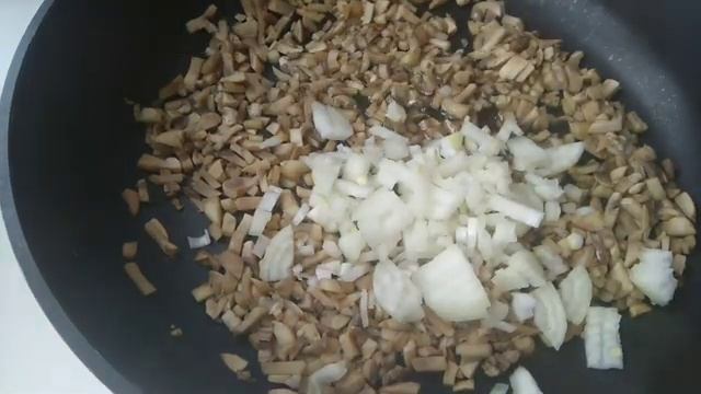 Куриные рулетики с грибами и сыром. Сочные и вкусные. Простой рецепт. смотреть онлайн