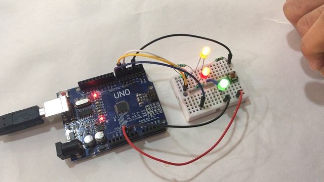Arduino Multitasking tutorial to use millis() in Arduino Code смотреть онлайн