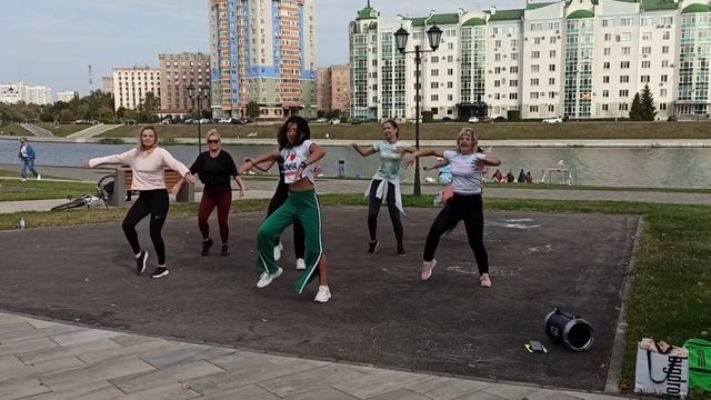 ? 'Пятница' ?Паша Руденко #zumba#zumbarussia#зумбаворле #зумба_с_оливией смотреть онлайн